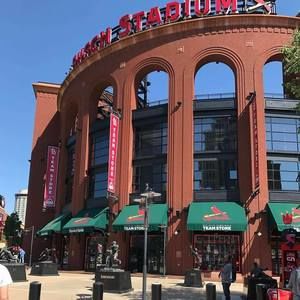 Meet your Posher, Sandi